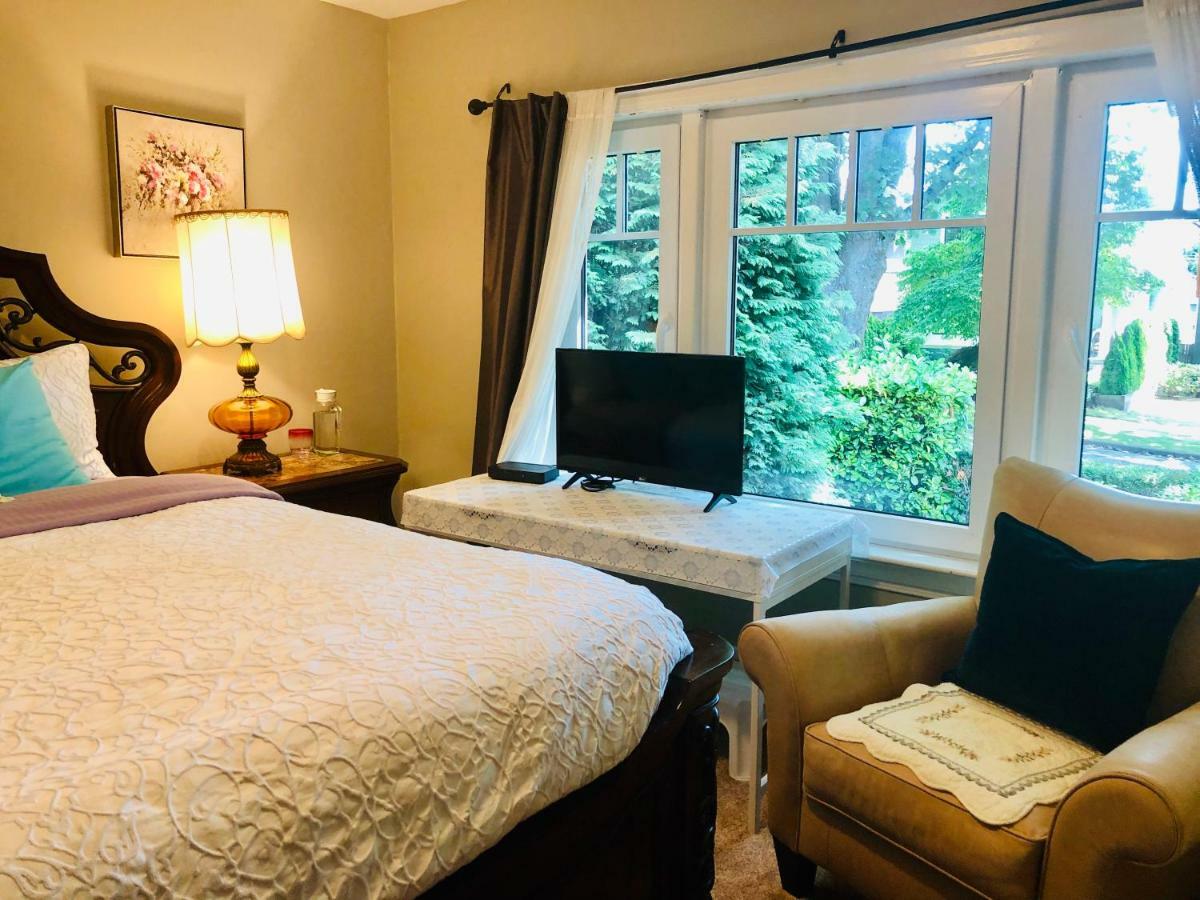 The Sunshine House-Free Parking Bed & Breakfast Vancouver Exterior photo